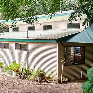 Sharlynn By The River , Malanda Australia