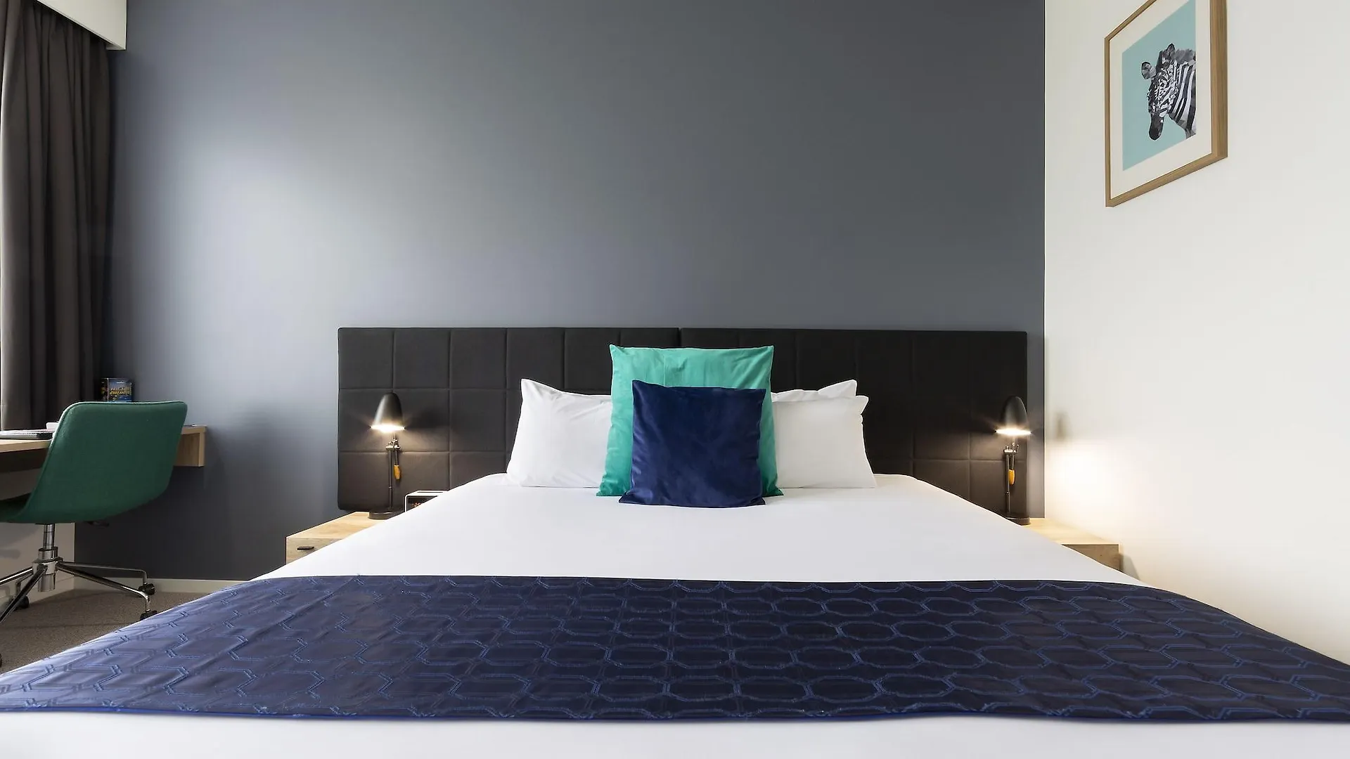 Mantra Macarthur Hotel Canberra