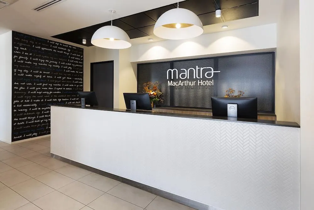 Mantra Macarthur Hotel Canberra